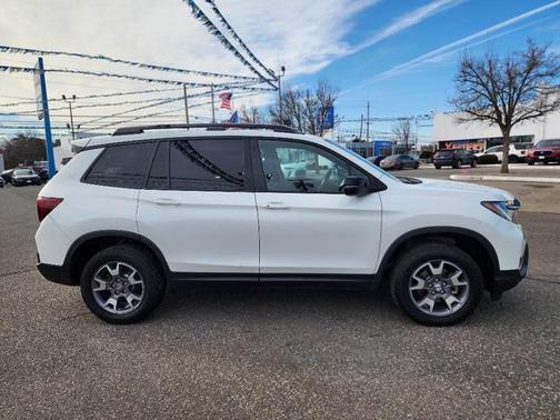 2022 Honda Passport AWD TrailSport