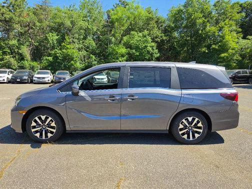 Modern Steel Metallic 2026 Honda Odyssey EX-L