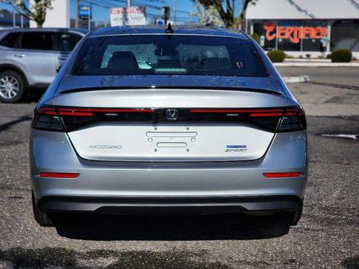2023 Honda Accord Hybrid Base