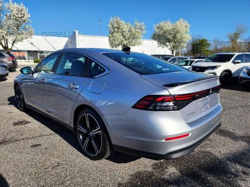 2023 Honda Accord Hybrid Base