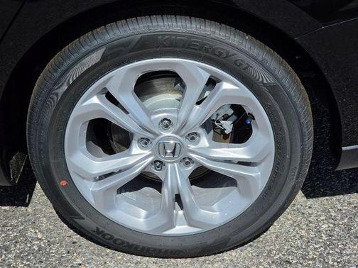 Still Night Pearl 2026 Honda Accord LX 1.5T