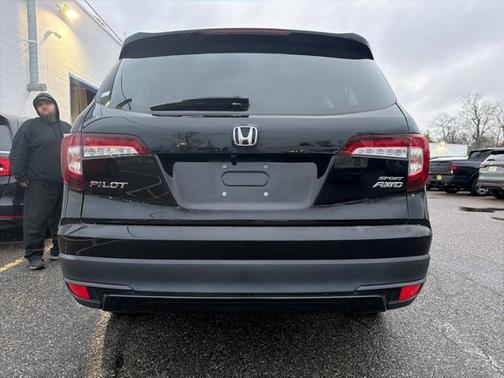 2022 Honda Pilot AWD Sport