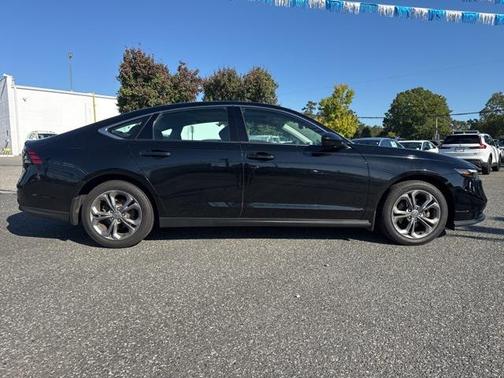 2024 Honda Accord EX 1.5T