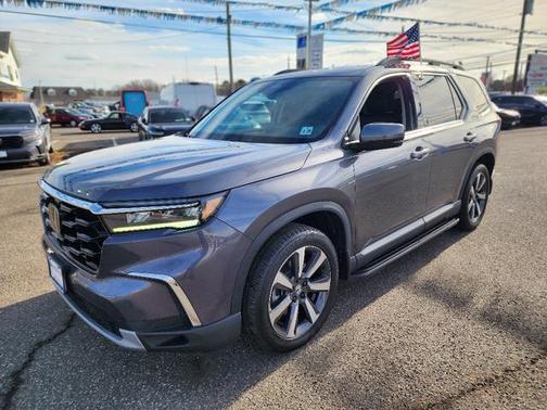 2024 Honda Pilot Touring 8-Passenger
