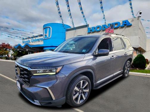 2024 Honda Pilot Touring 8-Passenger