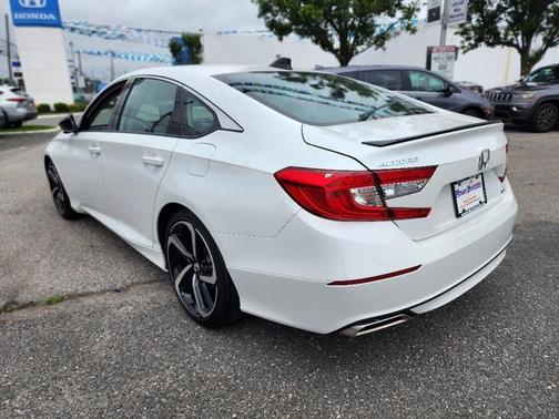2022 Honda Accord Sport SE 1.5T