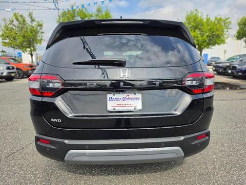 Crystal Black Pearl 2023 Honda Pilot AWD EX-L 8 Passenger