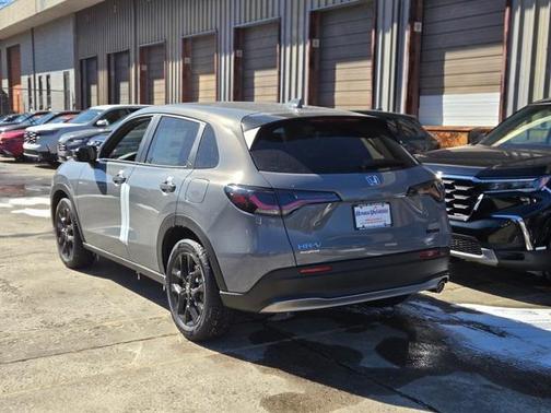 2025 Honda HR-V AWD Sport