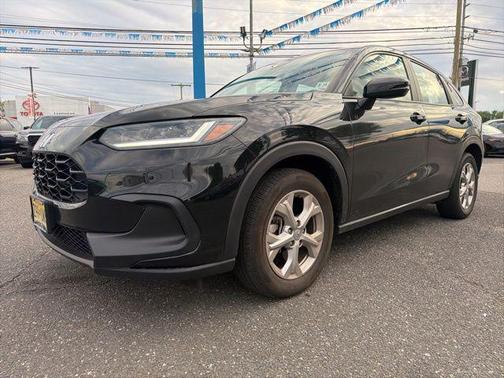 Crystal Black Pearl 2025 Honda HR-V LX