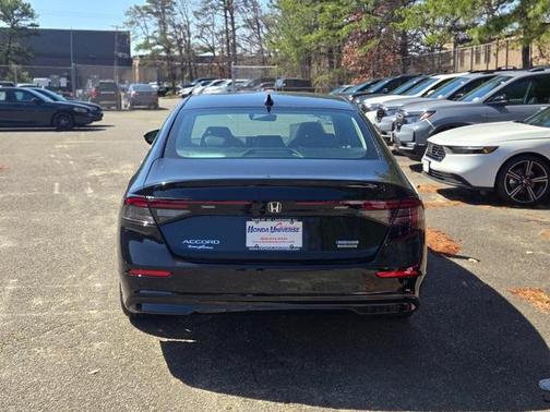 2025 Honda Accord Hybrid Touring