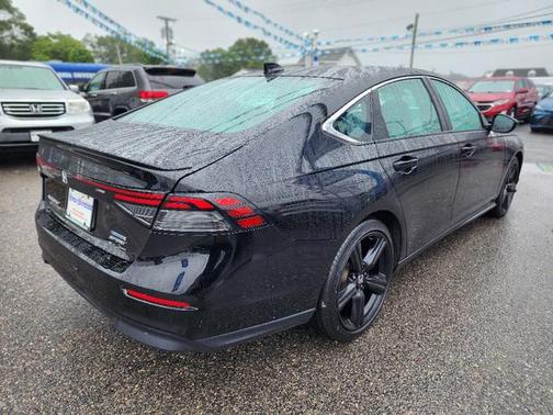 2023 Honda Accord Hybrid Base
