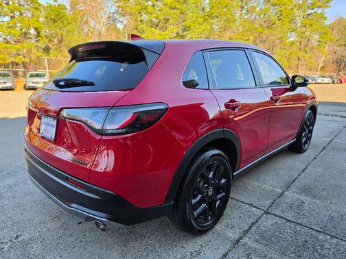 Milano Red 2024 Honda HR-V Sport