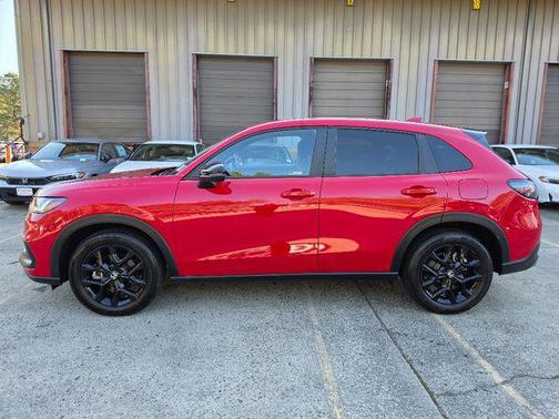Milano Red 2024 Honda HR-V Sport