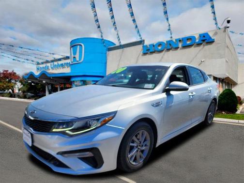 2020 Kia Optima LX