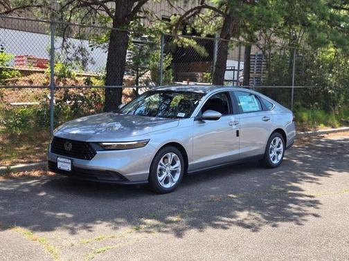 2025 Honda Accord LX 1.5T