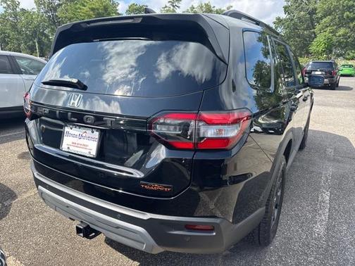 2023 Honda Pilot AWD TrailSport