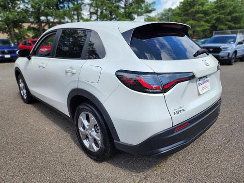 2023 Honda HR-V LX