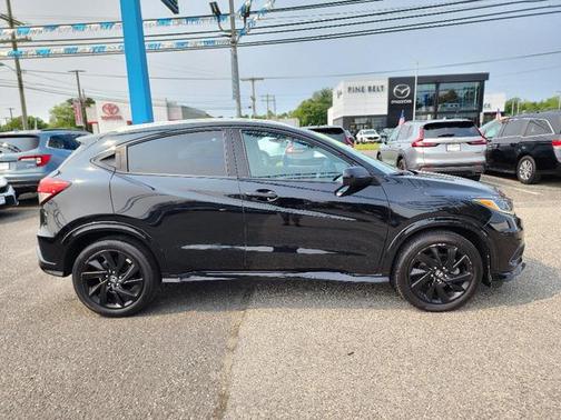 2022 Honda HR-V AWD Sport