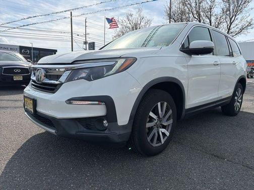 White Diamond Pearl 2019 Honda Pilot EX-L
