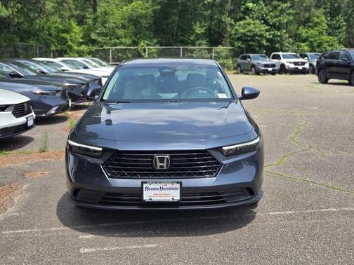 2025 Honda Accord LX 1.5T