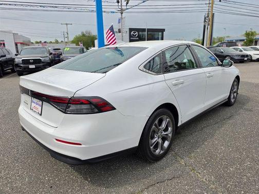 Platinum White Pearl 2024 Honda Accord EX