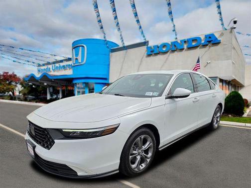 Platinum White Pearl 2024 Honda Accord EX