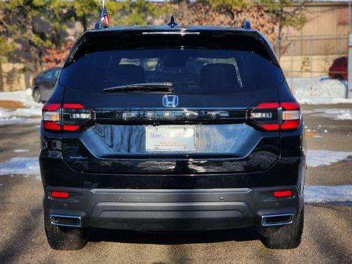 2025 Honda Pilot Black Edition