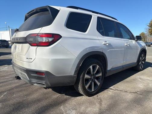2025 Honda Pilot Elite