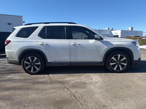 2025 Honda Pilot Elite