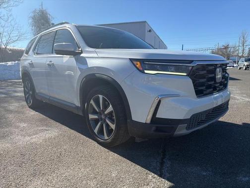 2025 Honda Pilot Elite