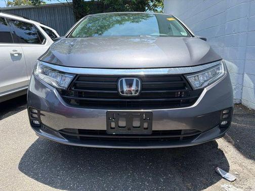 Modern Steel Metallic 2024 Honda Odyssey EX-L