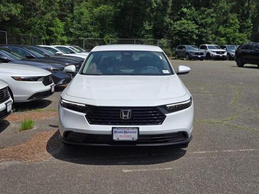 2025 Honda Accord LX 1.5T
