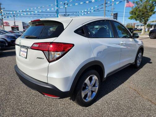 2022 Honda HR-V LX