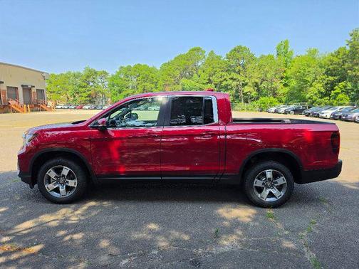 Radiant Red Metallic II 2026 Honda Ridgeline RTL