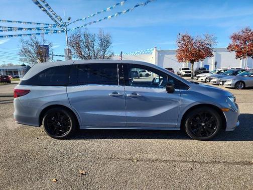 2023 Honda Odyssey Sport