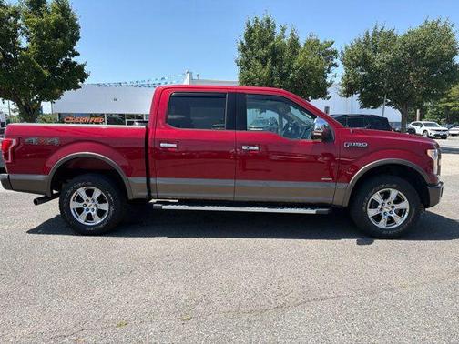 Ruby Red Metallic Tinted Clearcoat 2016 Ford F-150 XLT