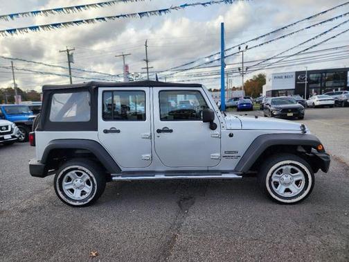 2010 Jeep Wrangler Unlimited Sport