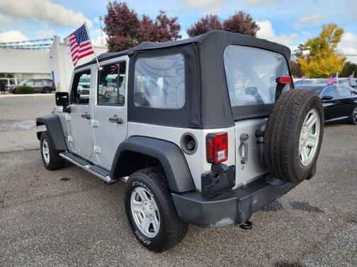 2010 Jeep Wrangler Unlimited Sport
