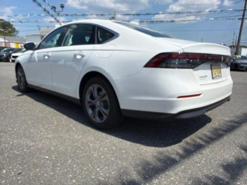 Platinum White Pearl 2024 Honda Accord EX