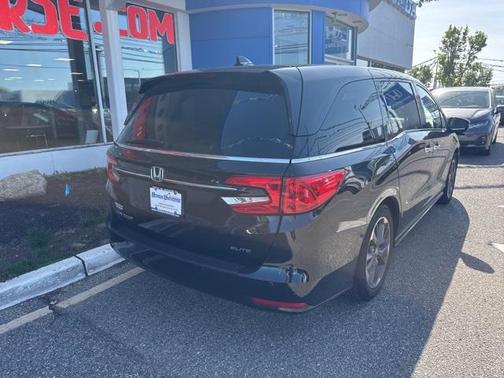 2022 Honda Odyssey Elite