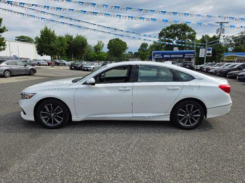 Platinum White Pearl 2021 Honda Accord EX-L 1.5T