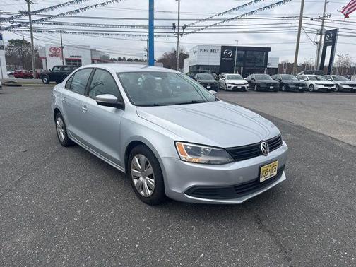 2011 Volkswagen Jetta SE