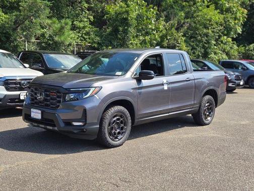 Modern Steel Metallic 2025 Honda Ridgeline TrailSport+