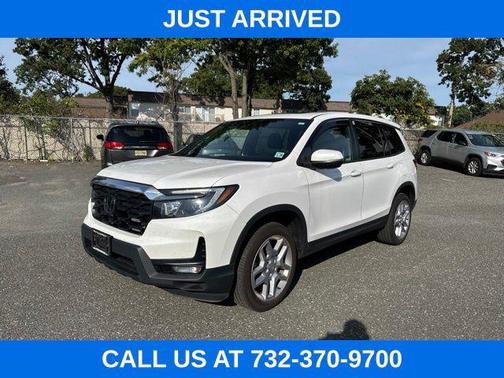 Platinum White Pearl 2024 Honda Passport AWD EX-L