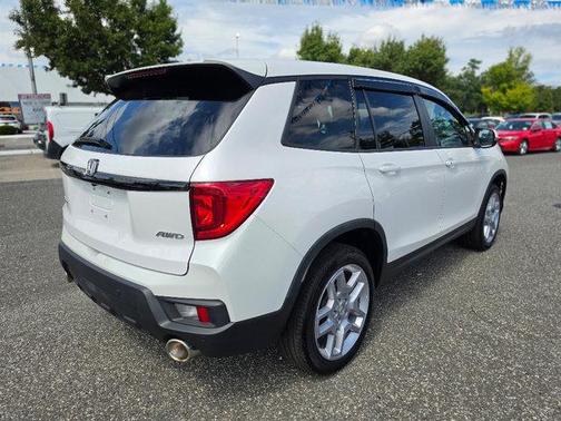 Platinum White Pearl 2024 Honda Passport AWD EX-L