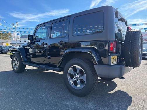 2018 Jeep Wrangler JK Unlimited Sahara