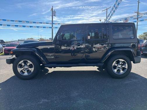 2018 Jeep Wrangler JK Unlimited Sahara