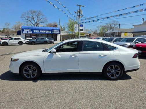 Platinum White Pearl 2023 Honda Accord EX