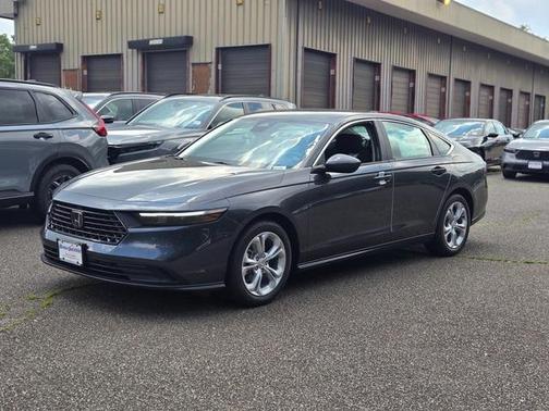 2025 Honda Accord LX 1.5T