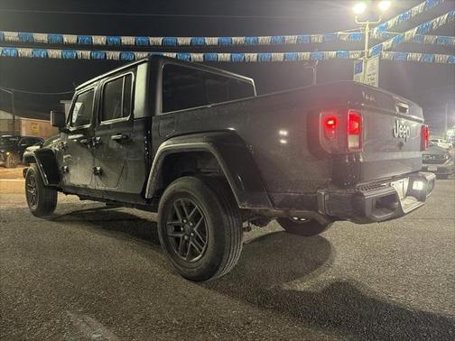 2024 Jeep Gladiator Sport S